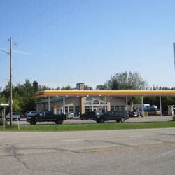 Shell Stations in PRAWDA, Canada.